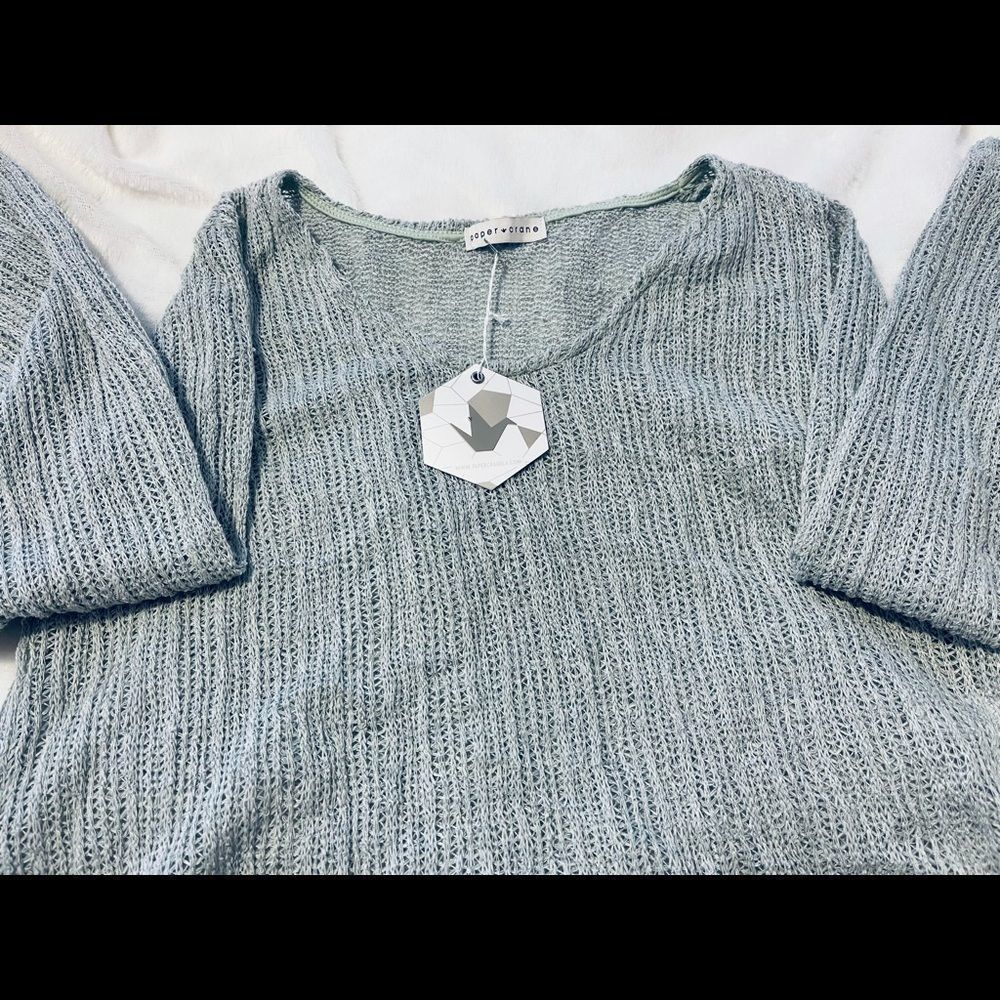NWT Paper Crane Cozy Knit Pullover. Size Small.